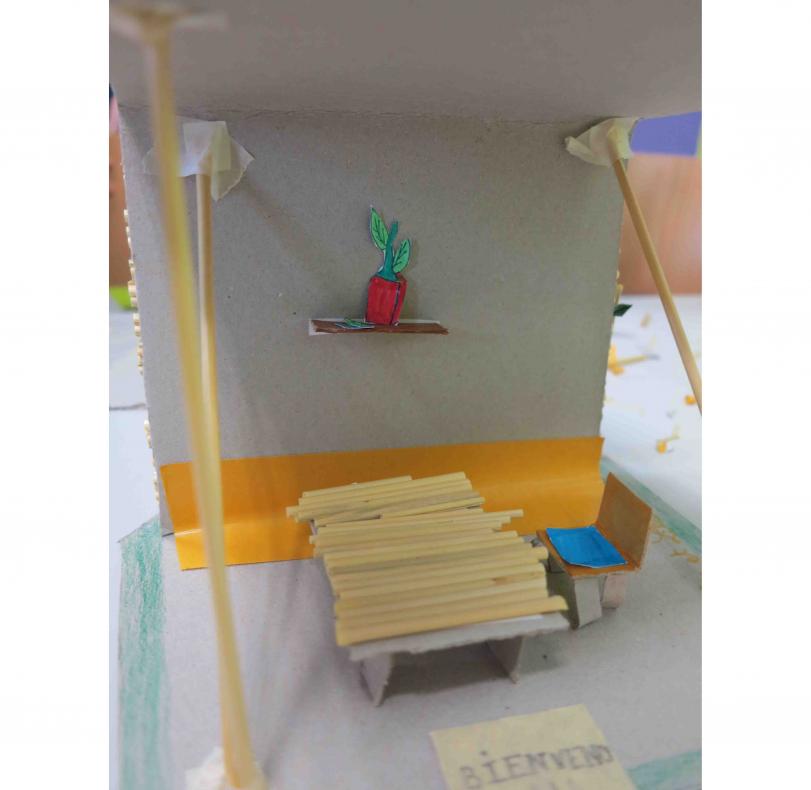 détail maquette en paille