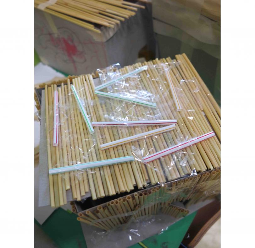 détail maquette en paille