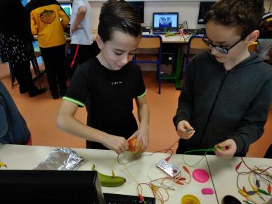 Deuxième semaine : Initiation Makey-Makey