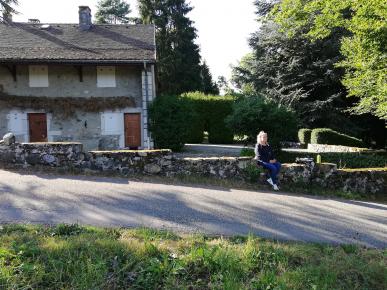 J’étais dans ma maison… Fluctuations dans l’attente