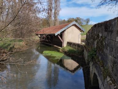 Le lavoir de Frétigney-et-Velloreille, restauré par l'association Les Arcadiens 