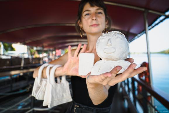 Reportage sur la péniche d’Alternat avec Amandine Maas